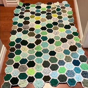 Hexagon Crochet Blanket in Green and Blue Tones